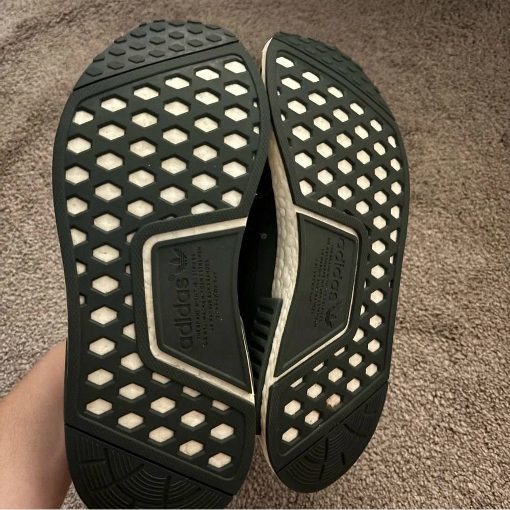 Adidas - Picture 4 of 4